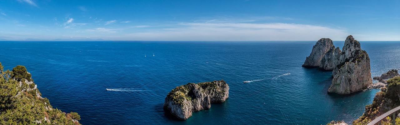 Capri - I Faraglioni