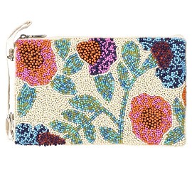 Pochette in tessuto riccamente ricamato con perline di vetro, nella variante color argento. Pu&ograve; contenere tutto l&rsquo;essenziale, dal proprio smartphone a carte di credito, documenti e denaro da porre nell&rsquo;apposita tasca. Pu&ograve; es