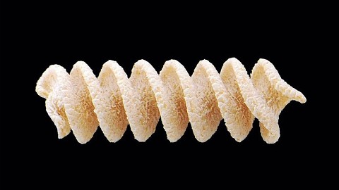 TRISCELE ART FOOD è un pastificio agricolo, che produce pasta secca in maniera artigianale, proveniente da una selezione accurata del miglior grano duro che coltiviamo in Sicilia. Il grano viene prodotto senza utilizzare diserbanti, senza OGM,